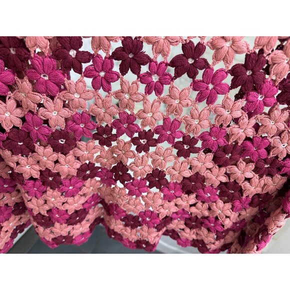 Alice + Olivia Anderson Crochet Cropped Cardigan Sweater Pink Flower Floral M - Picture 14 of 14